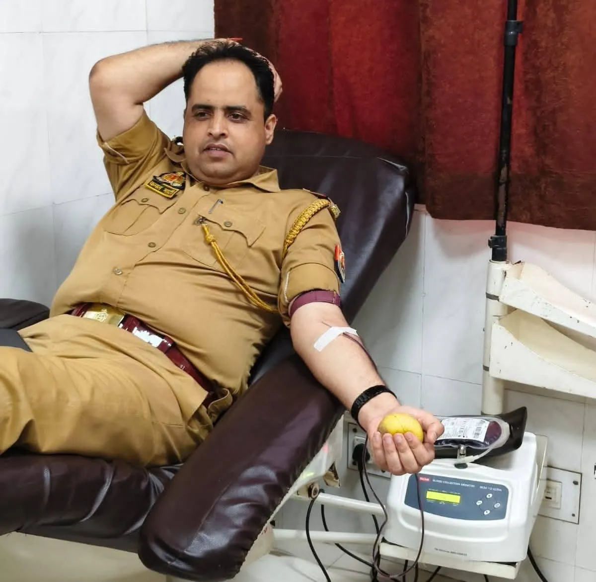 रक्तदान कर पुलिस बनी मसीहा, एनीमिया पीड़ित बालिका की बचाई जान - स्वास्थ्य खबर
